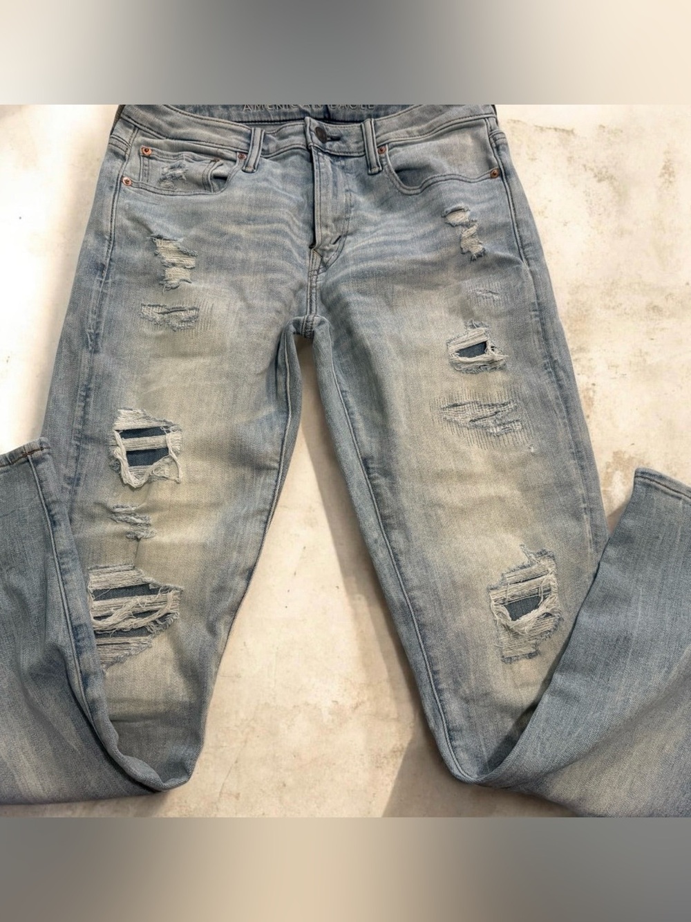 American Eagle Outfitters Light Blue Distressed Slim Straight Jeans
